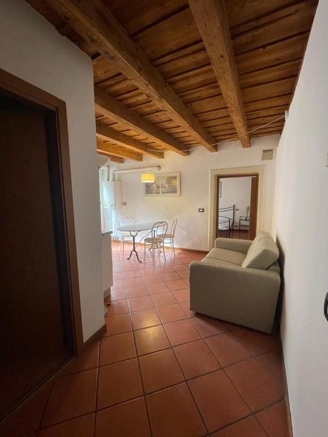 Апартаменты Casa Borgo Antico Бергамо Экстерьер фото