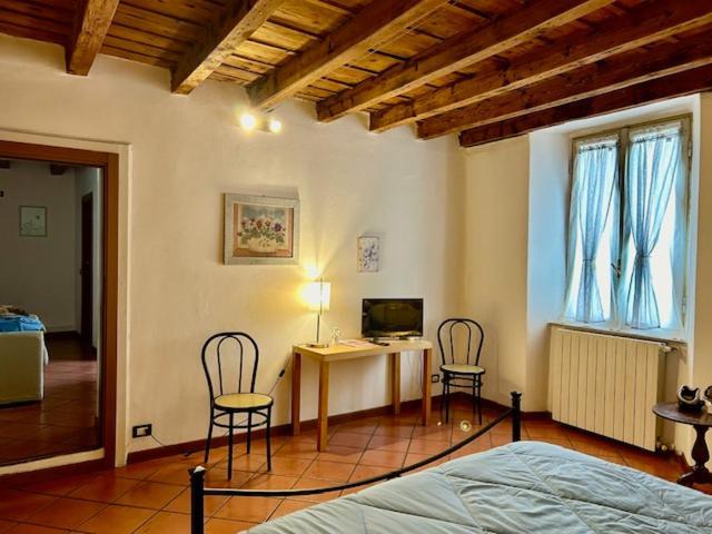 Апартаменты Casa Borgo Antico Бергамо Экстерьер фото